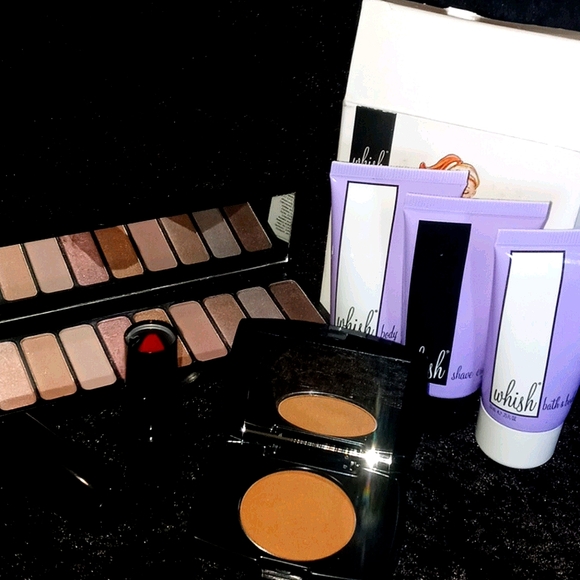 Cosmetic Skincare BUNDLE DEAL worth >$75+ - Picture 2 of 3